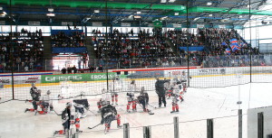 Das Training der Eisbären am Sonntavormittag war sehr gut besucht. (Foto: black corner 2007)